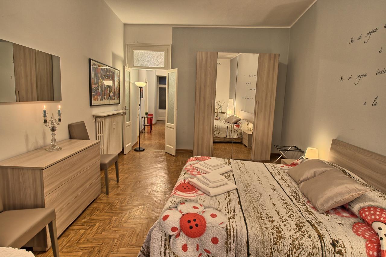 Апартаменты Piazza Duomo Amazing Комо Экстерьер фото